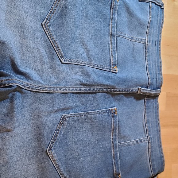 Flare Jeans Size 11 - Picture 2 of 4